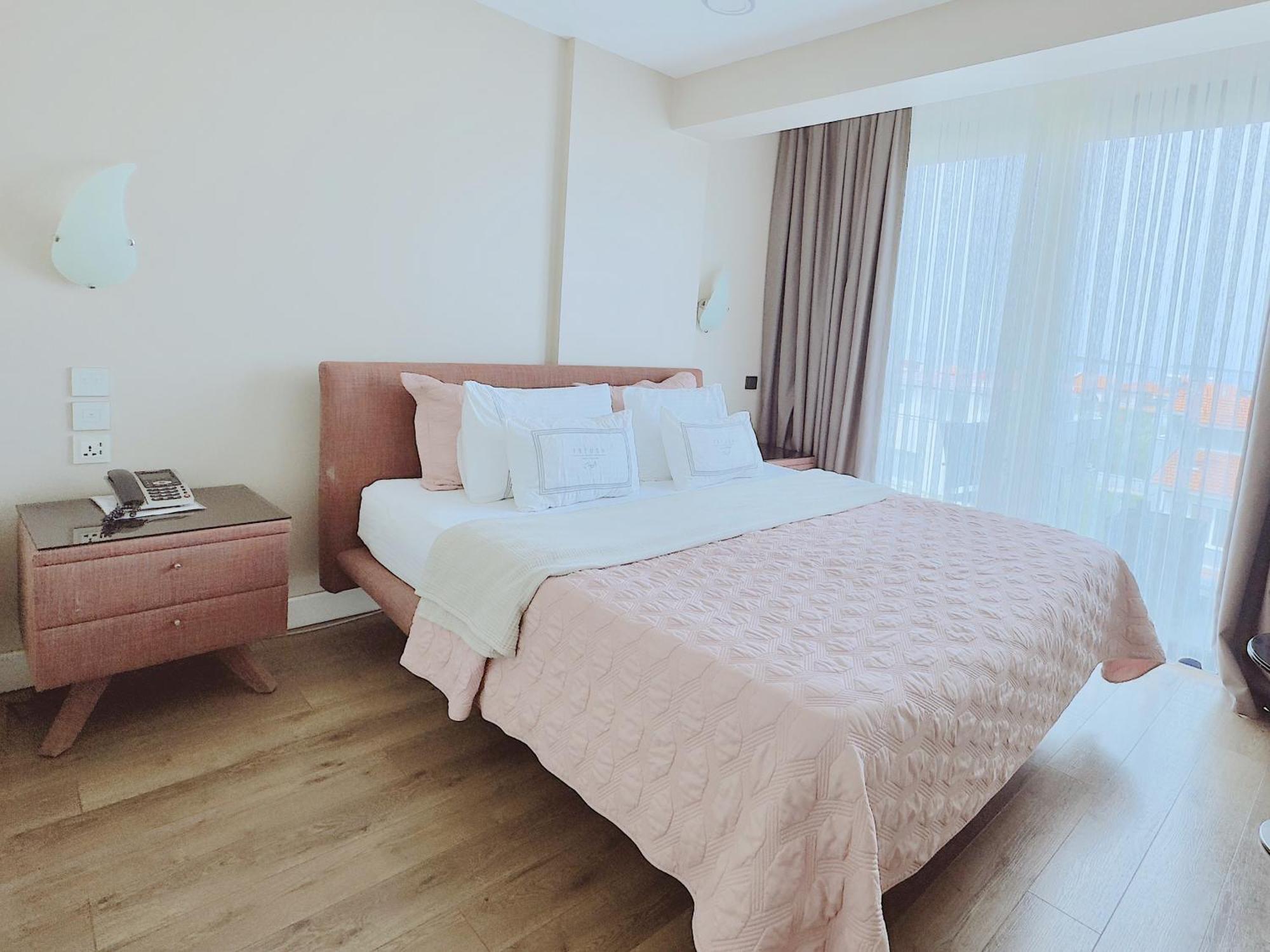 Ferush Boutique Hotel Urla Esterno foto